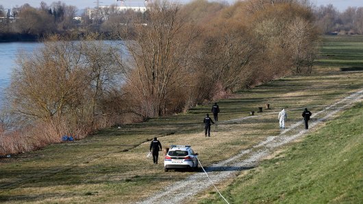 U Savi pronađeno tijelo, nasip u Zagrebu pun policije i vatrogasaca